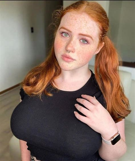 Thick Redhead Porn Pics